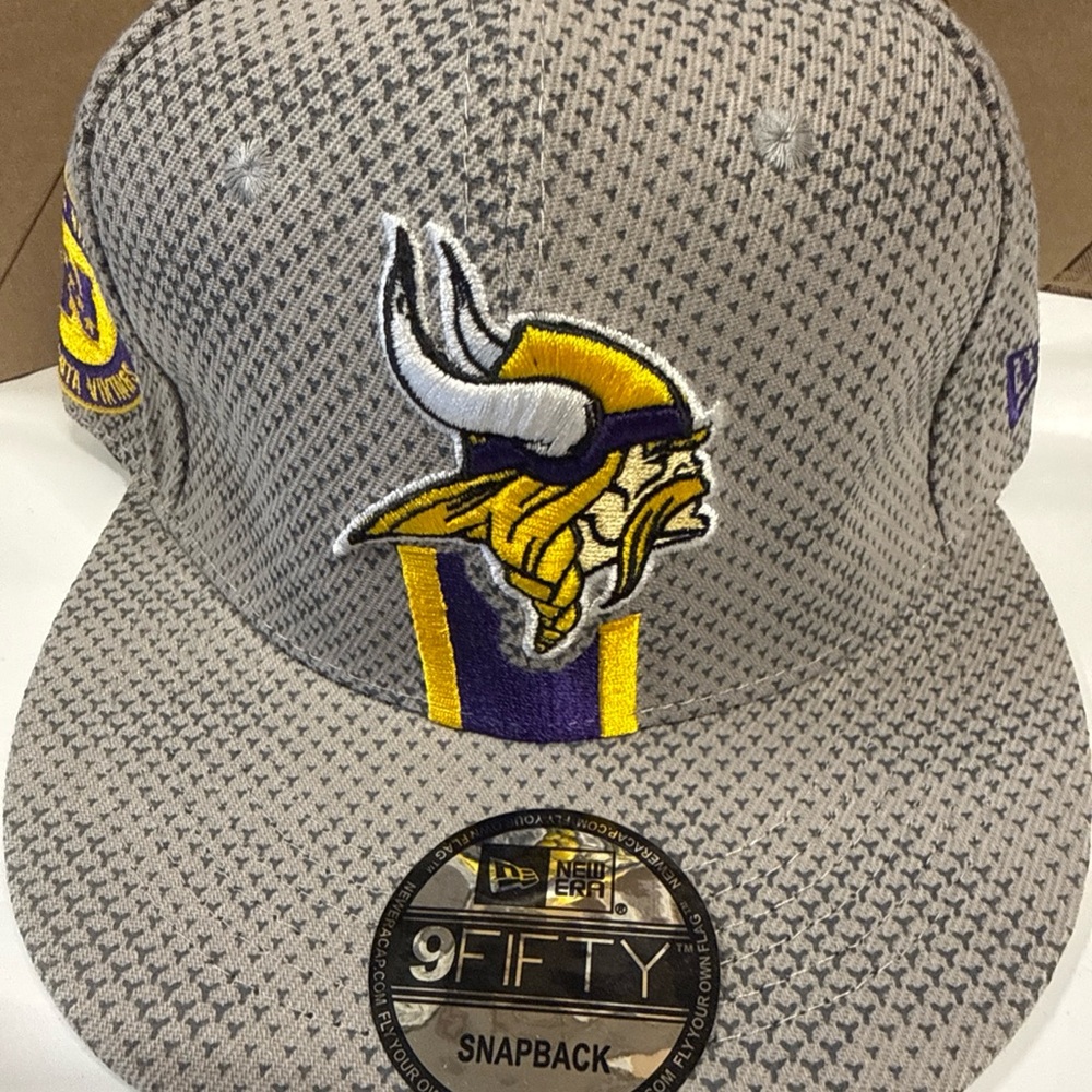 New Era Gray and Yellow Vikings Snapback Hat